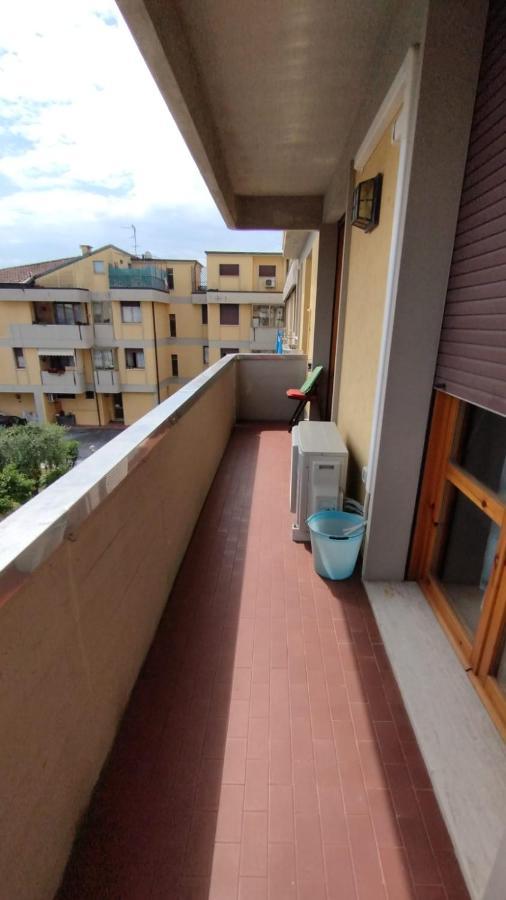 Apartamento La Casa Dei Viaggiatori - Viareggio - Posto Auto Gratuito Exterior foto